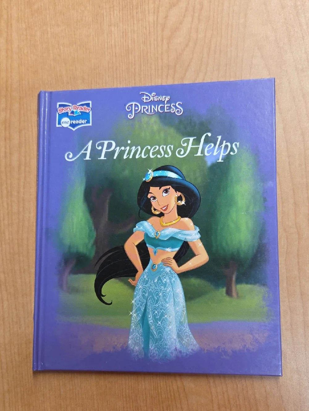 Disney Princess: Me Reader 7-Book Library and Electronic Reader Sound‎ Book Set.